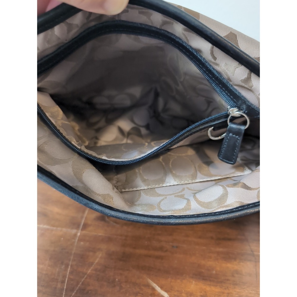 Coach Legacy Flap 9332 Vintage Flap Crossbody Black Leather - Picture 12 of 12